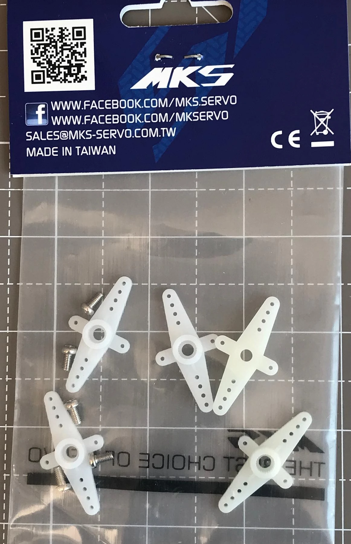 MKS Plastic Servo Output Arms 4 MKS Plastic Servo Output Arms - Image 2